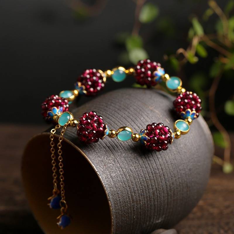 Gemberry Grove Yellow Gold Bracelet