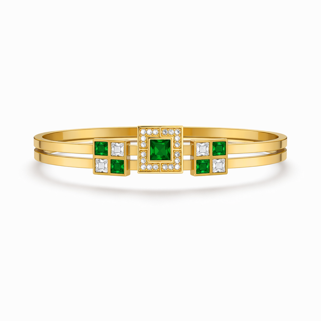 Esme Carrington Emerald Bracelet