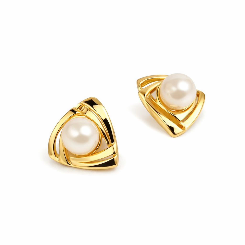 Exquisite Pearl and Gold Yellow Gold Earrings