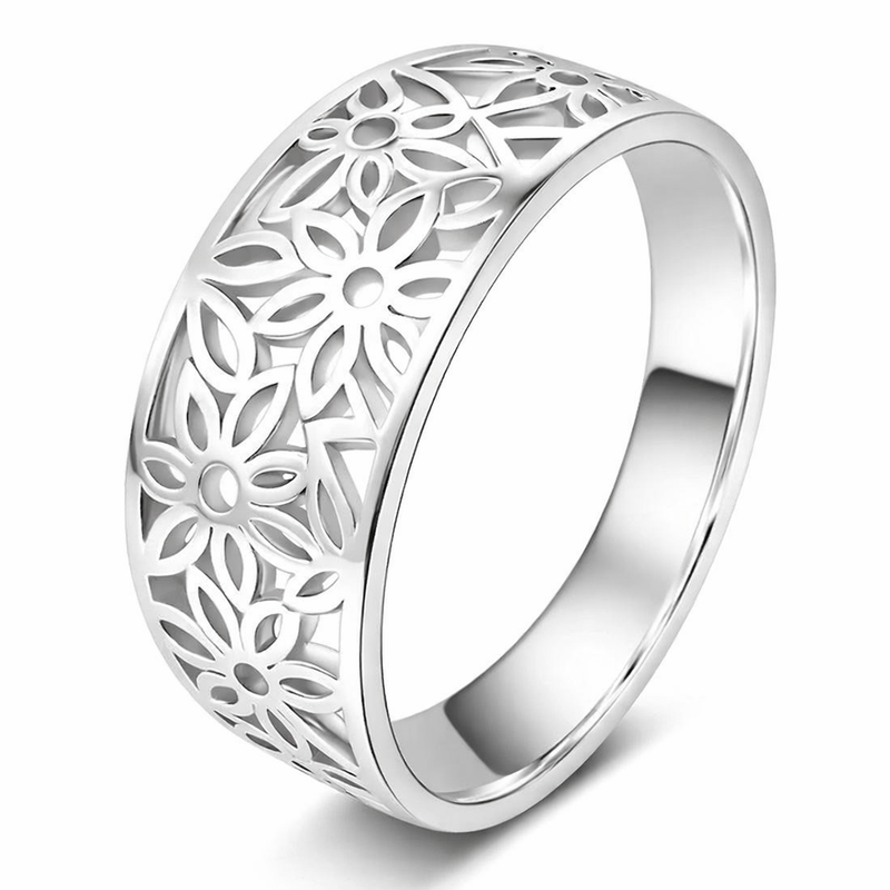 Daria Delicate Flower White Gold Ring