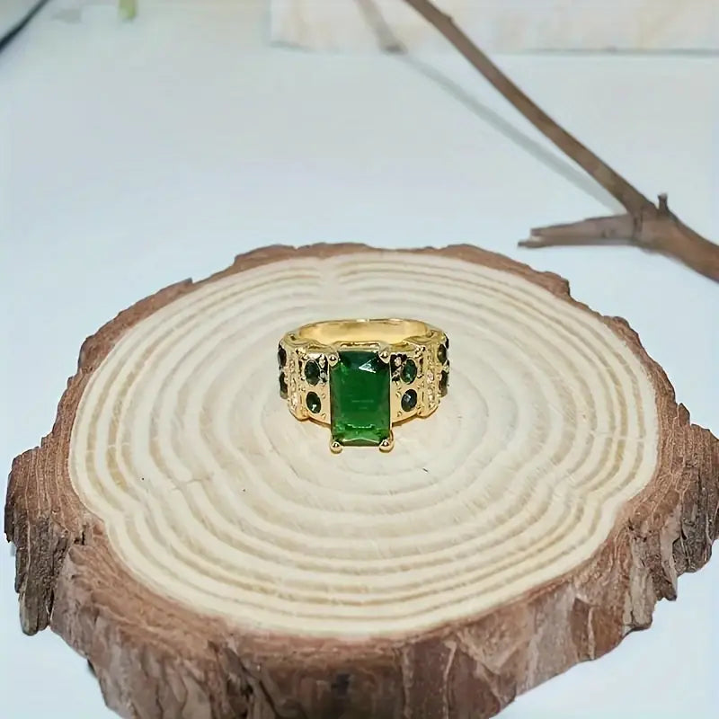 Averine Virdara Gemstone Yellow Gold Ring