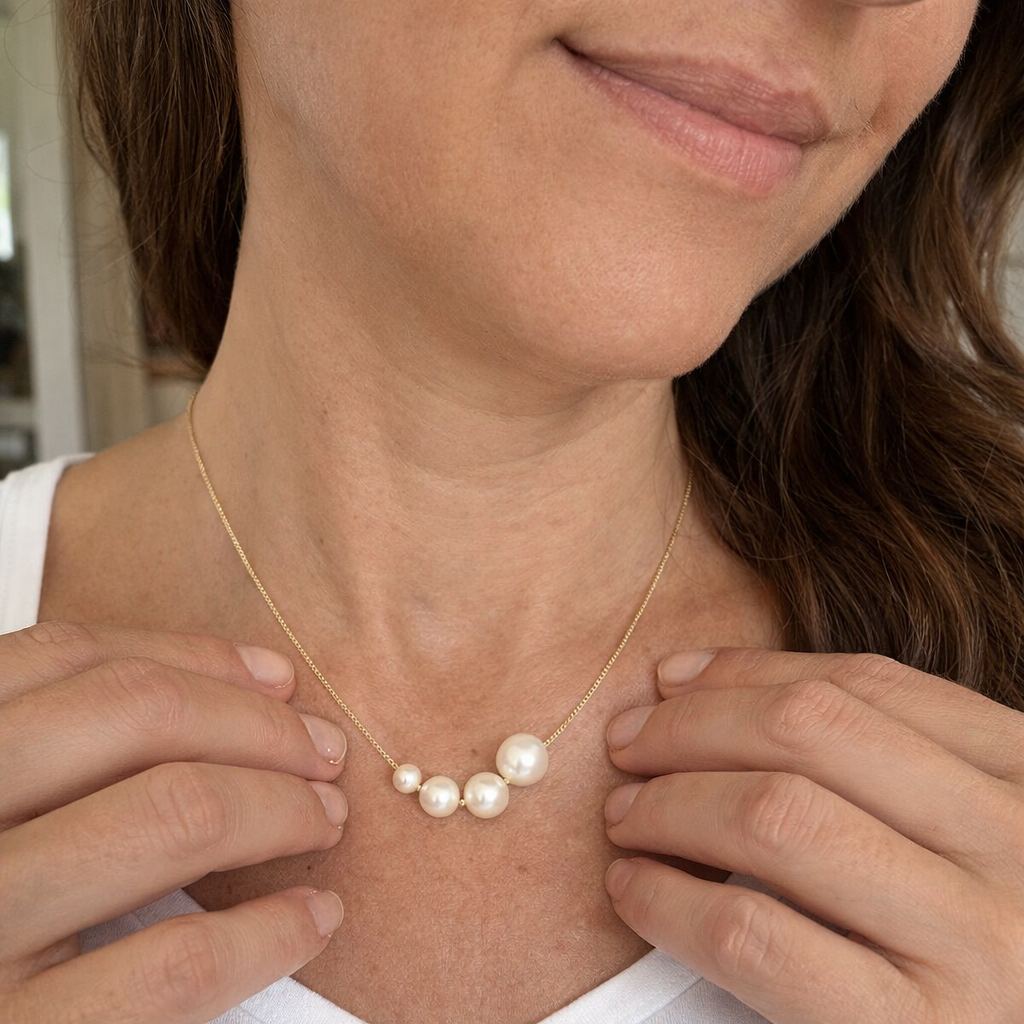 Exquisite Pearl Yellow Gold Necklace
