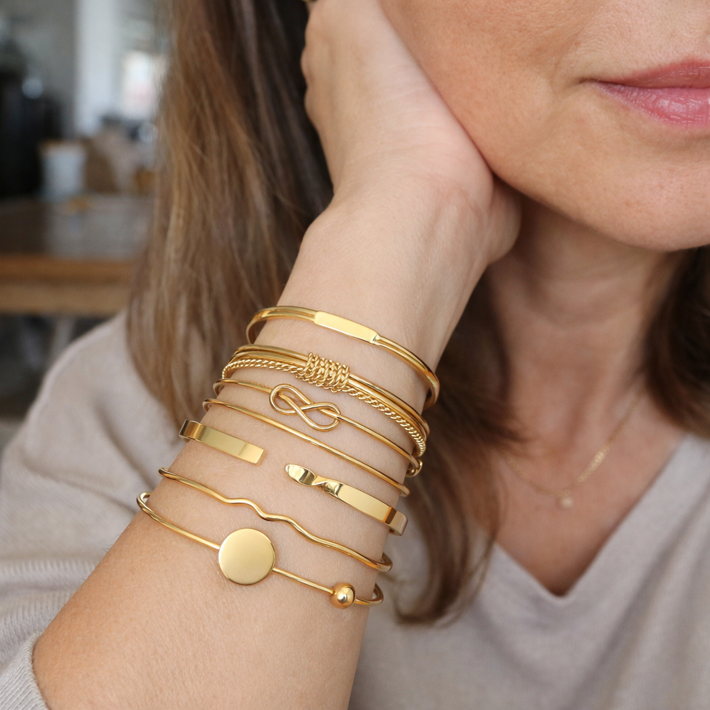 Knotted Elegance Yellow Gold Bracelet Set
