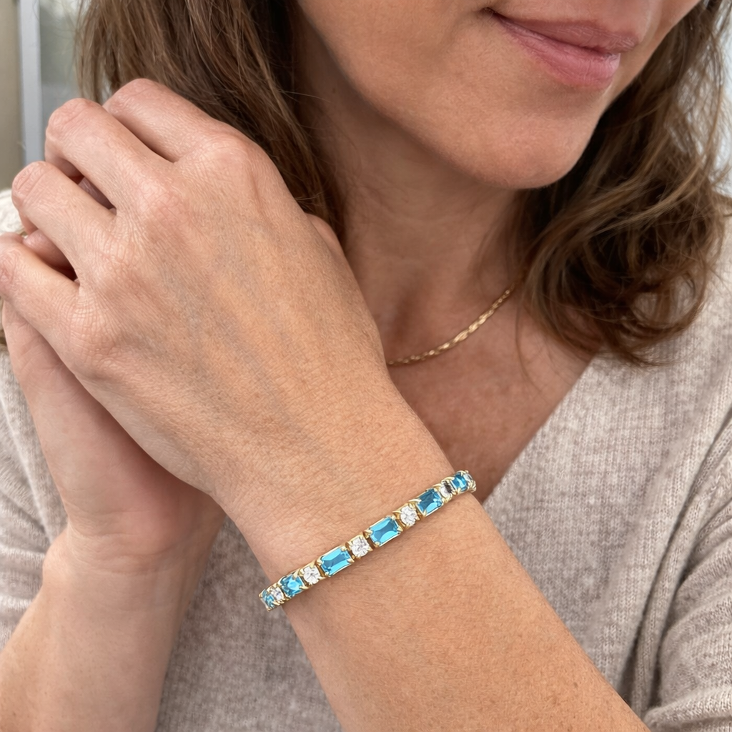 Natural Turquoise Stone Yellow Gold Bracelet