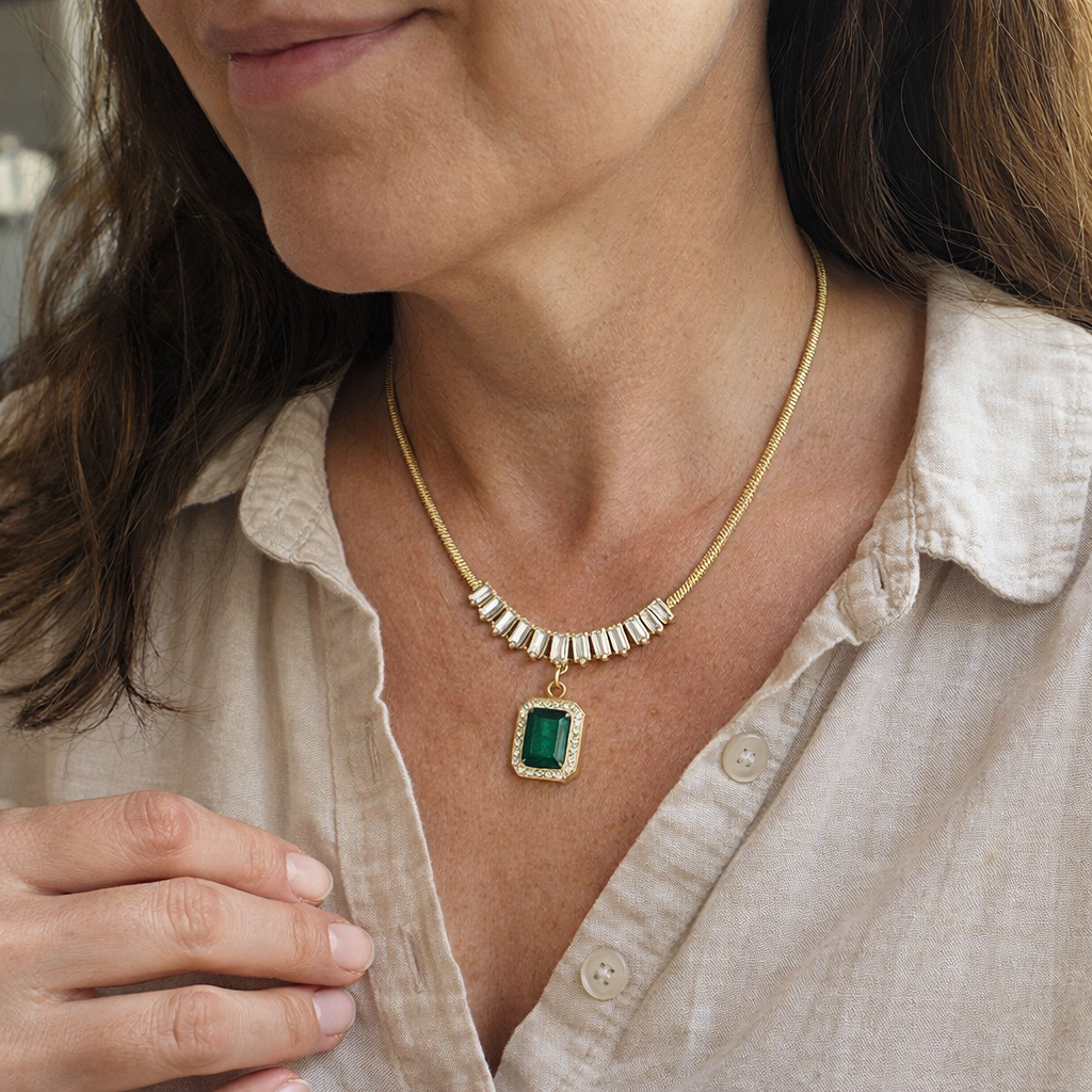 Regalia Prism Emerald Yellow Gold Necklace