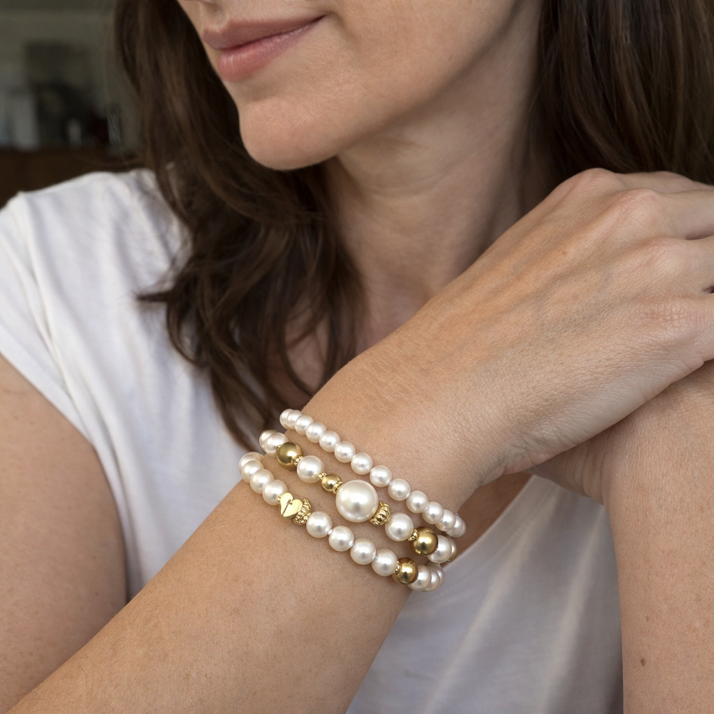 Exquisite Pearl Yellow Gold Bracelet Set