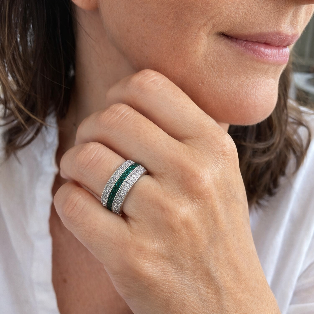 Celina Maroux Emerald White Gold Ring