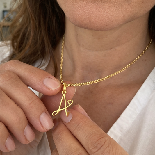 Collar Corazón con Inicial | Oro