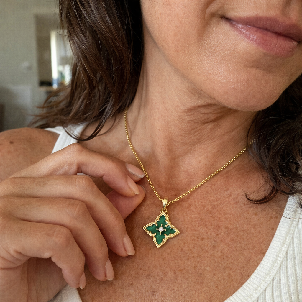 Emerald Four Leaf Clover Pendant Yellow Gold Necklace