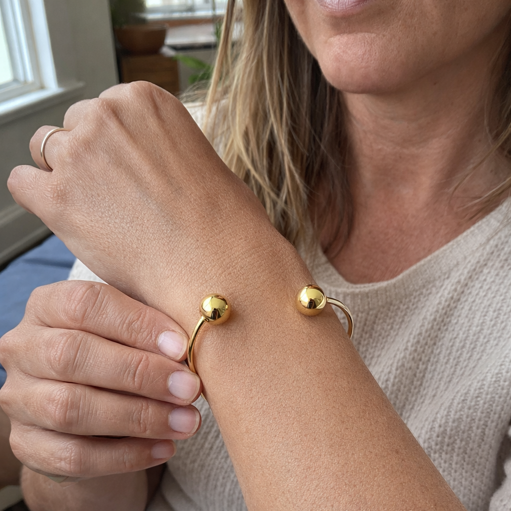 Glow Minimalist Choker and Bracelet Yellow Gold Set