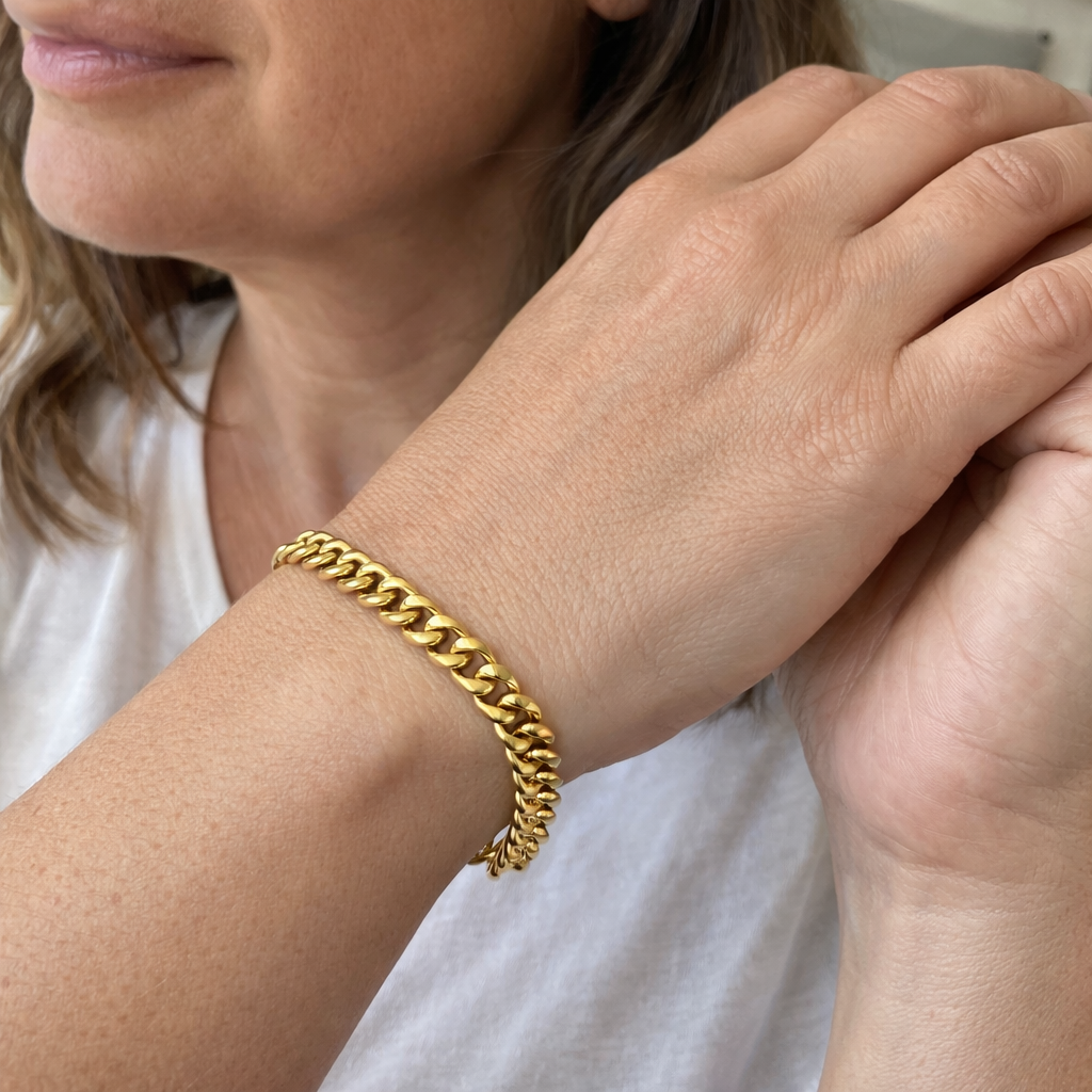 Summer Cuban Yellow Gold Bracelet