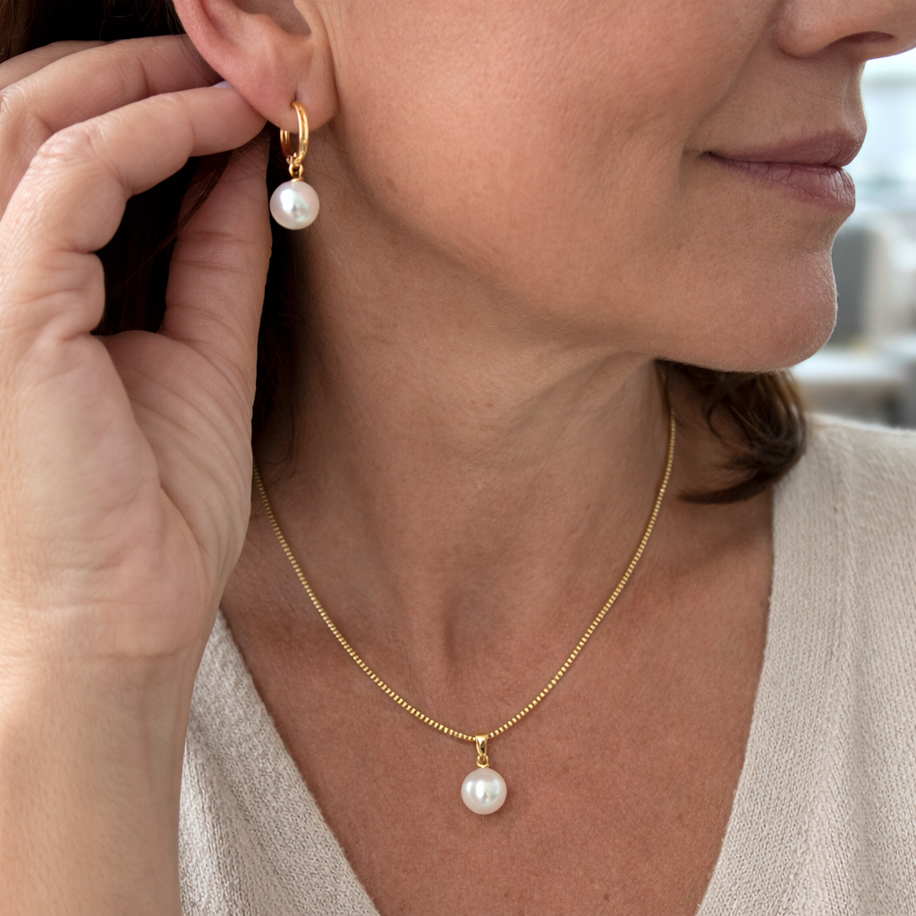 Golden Grace Pearl Yellow Gold Jewellery Set