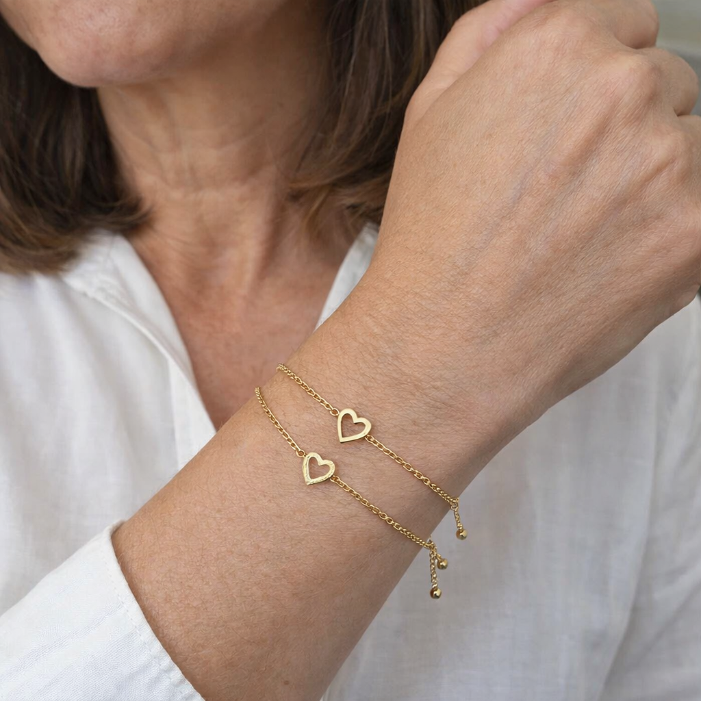 Radiant Heart Yellow Gold Bracelets