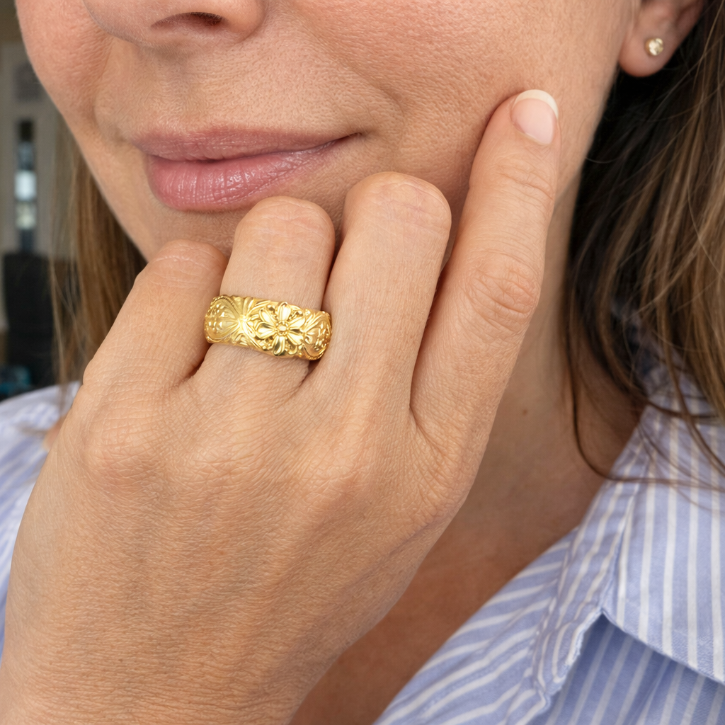 Antique Flower Yellow Gold Ring