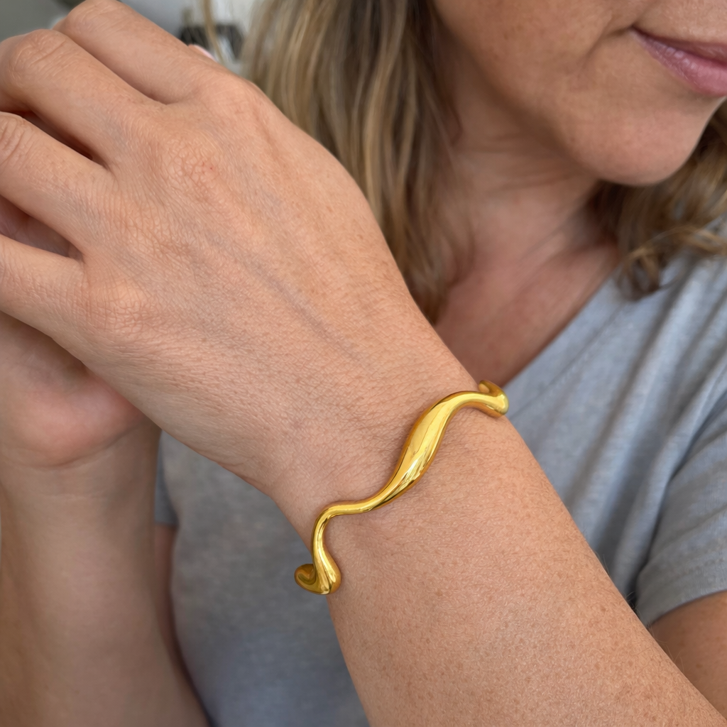 Elyra Soft Flow Yellow Gold Ring