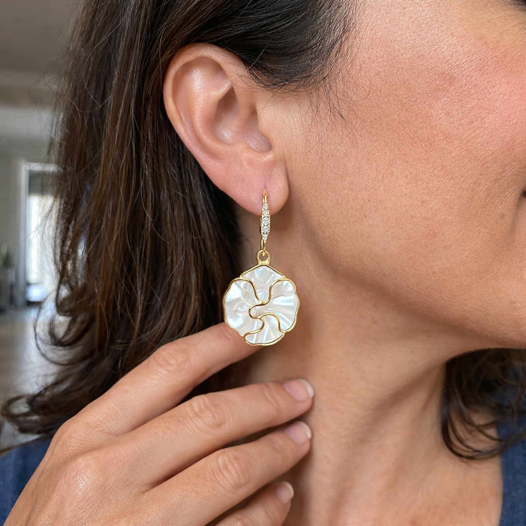 White Spiral Yellow Gold Earrings