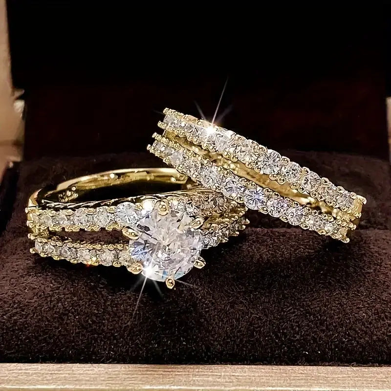 Eternal Radiance Yellow Gold Ring Set