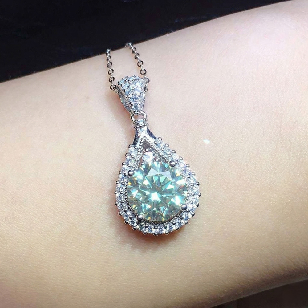 Alindra Voselle Gemstone Necklace
