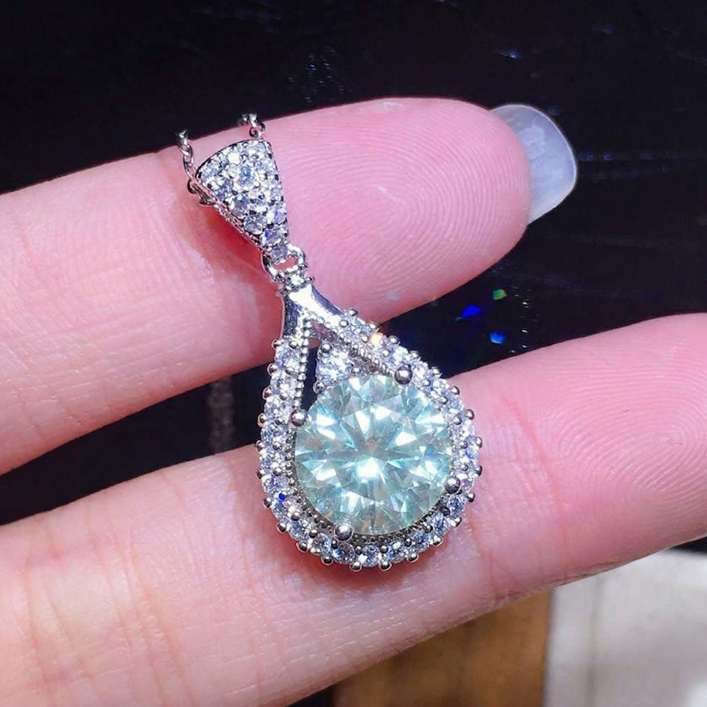 Alindra Voselle Gemstone Necklace